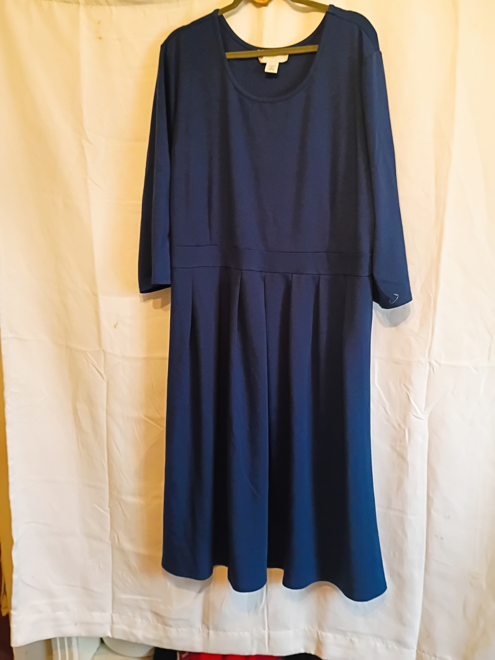 Ella Simone Women's Midi Dress in Navy Size 2x with Flattering Waist Seam.